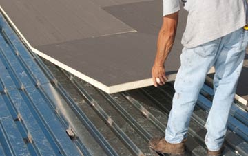benefits of insulating Laxo flat roofing